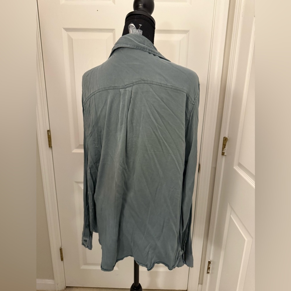 Torrid Lightweight Distressed Button Down Top Plu… - image 2